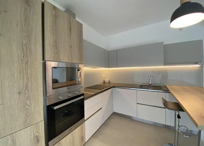 Immobiliare Jvl - White Residence
