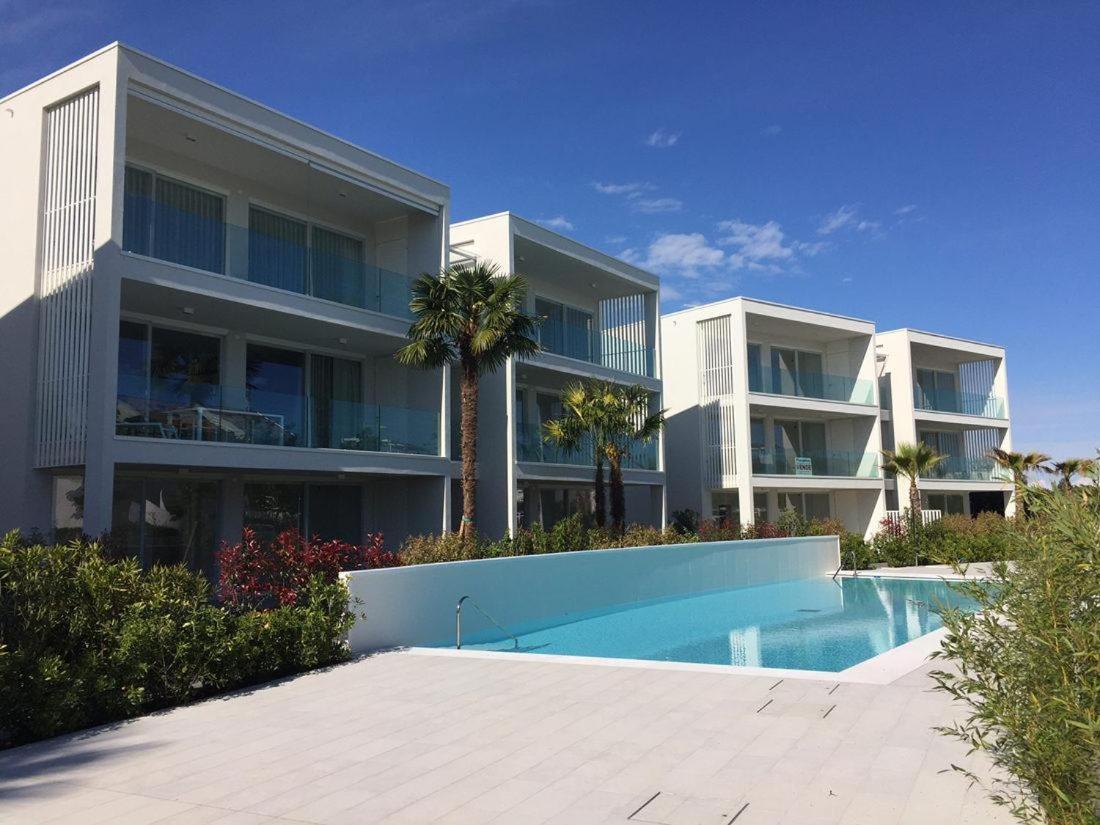 Immobiliare Jvl - White Lido di Jesolo