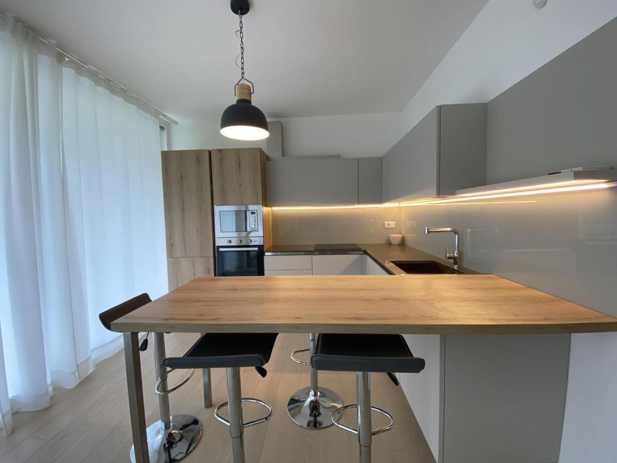 Immobiliare Jvl - White Apartment